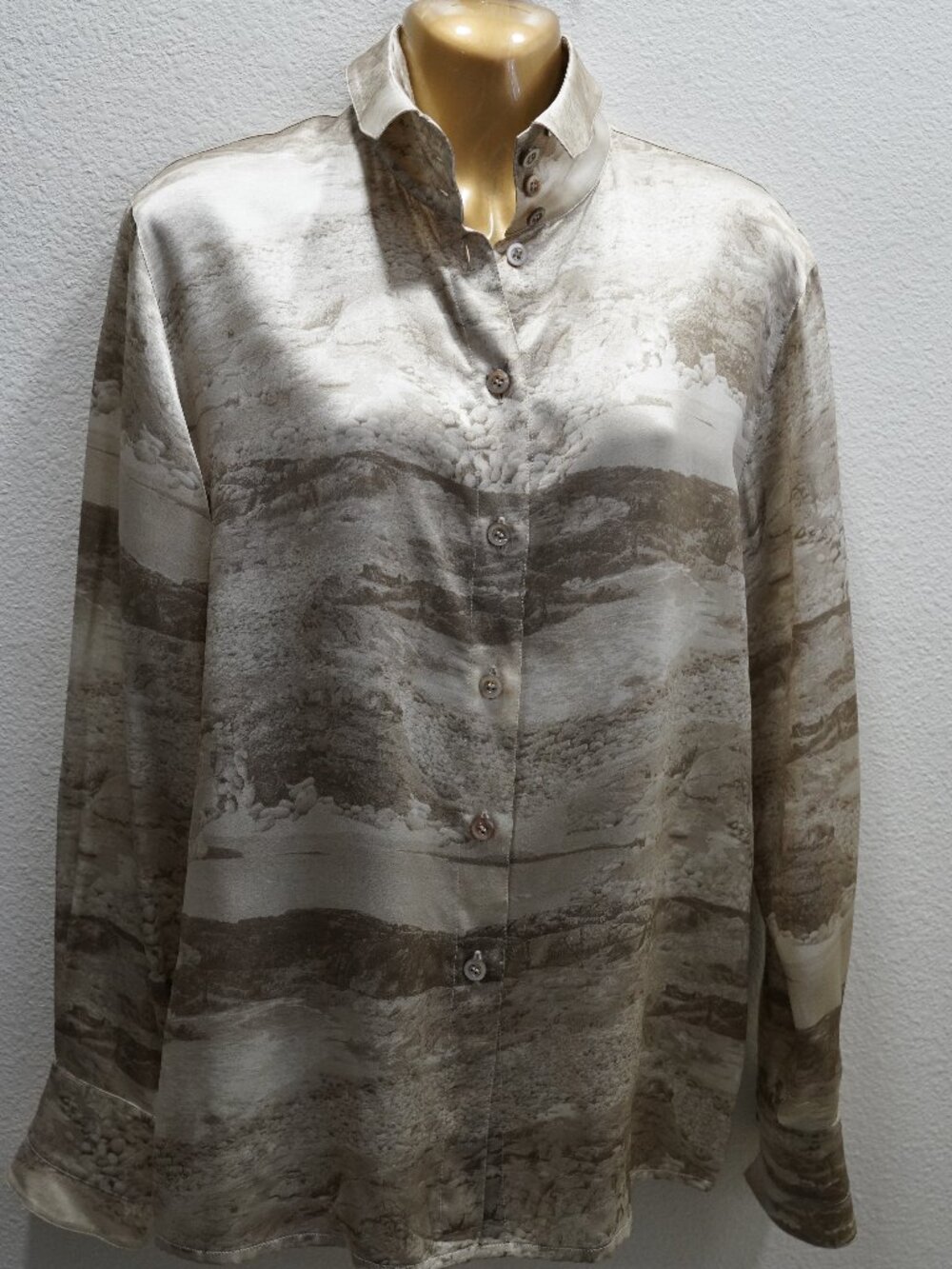 Escada Margaretha Ley Cream Tan Beach Multi Print Blouse size 38